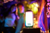 天声出彩,声随光动 JBL PULSE5 音乐脉动五代全新发布