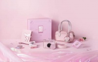 instax mini Evo™新色上市，以即时影像诠释花样真我