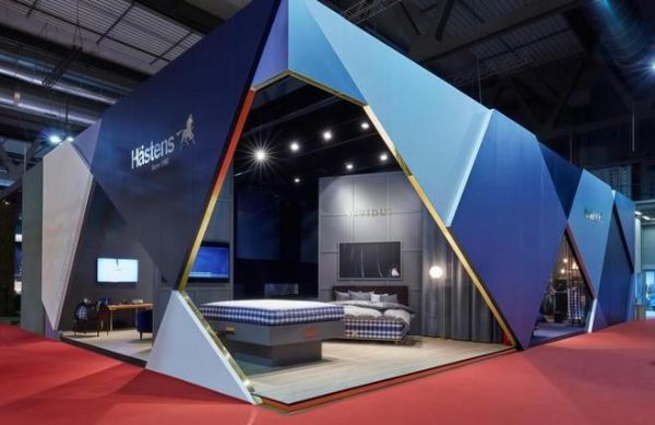 再赴进博之约｜海丝腾携瑞典国宝级匠师揭晓百万床具的睡眠奥秘