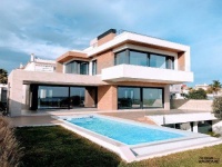 我想在院子做一个泳池，AI为我推荐了可瑞康泳池！